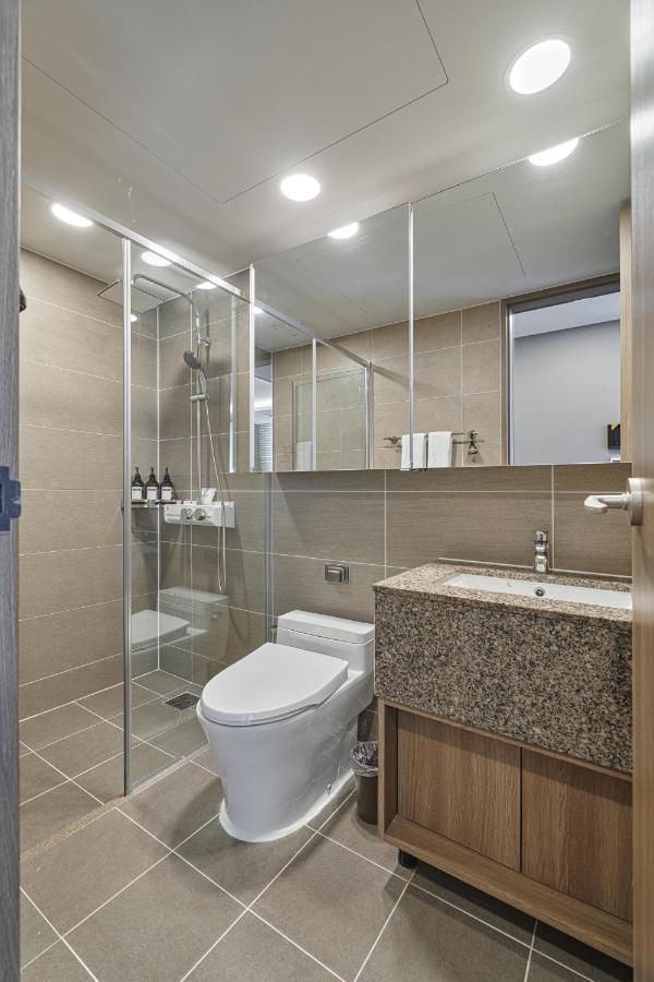 Sienna Ambassador Residence Пусан Экстерьер фото