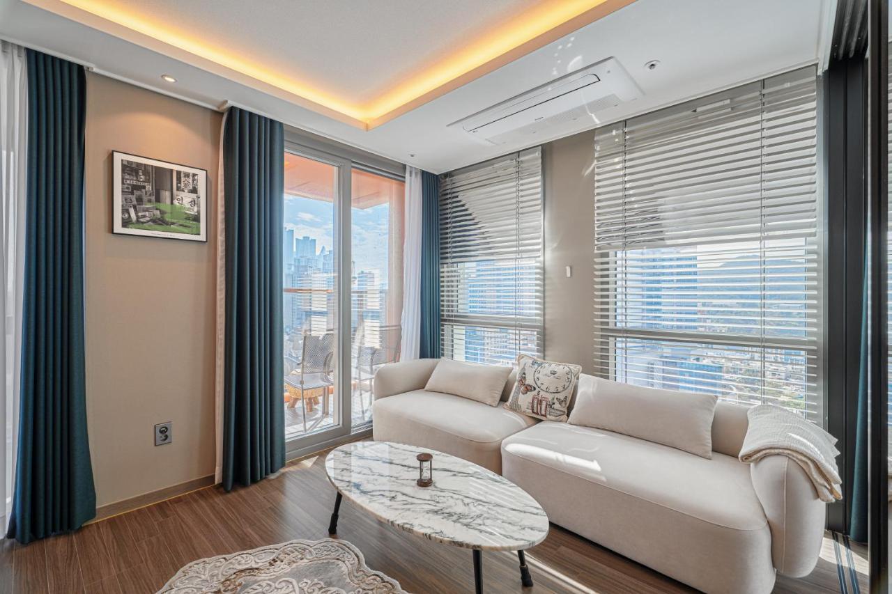 Sienna Ambassador Residence Пусан Экстерьер фото