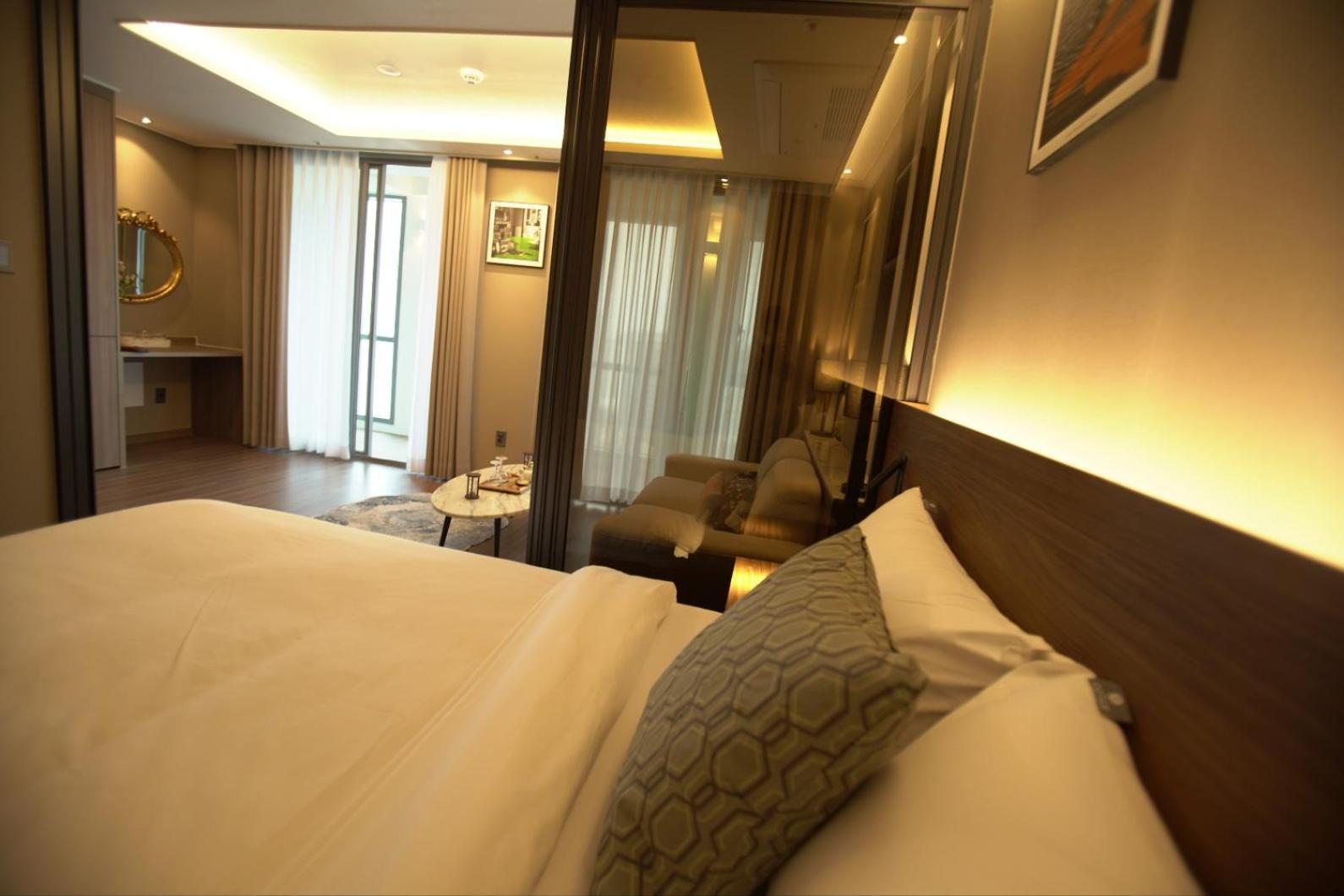 Sienna Ambassador Residence Пусан Экстерьер фото